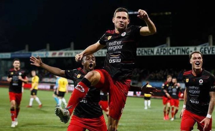 经远远超越 经远远超越